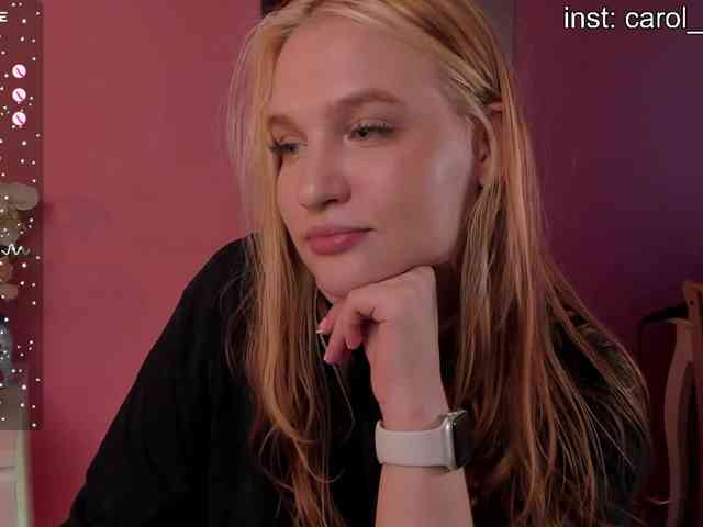 CarolineLovers webcam