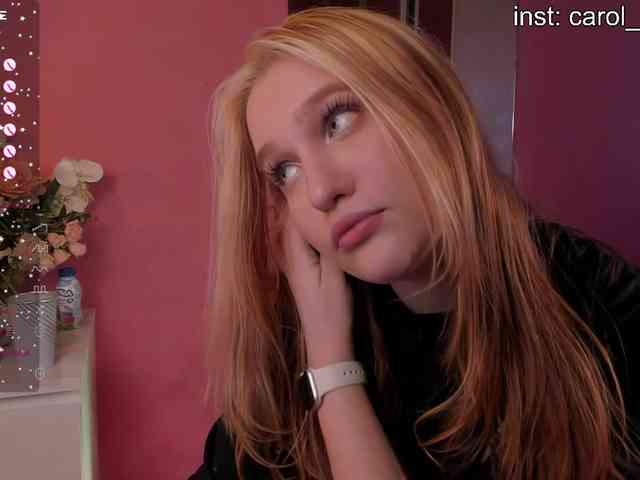 CarolineLovers webcam