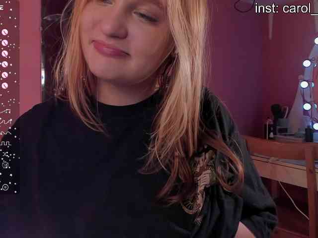 CarolineLovers webcam