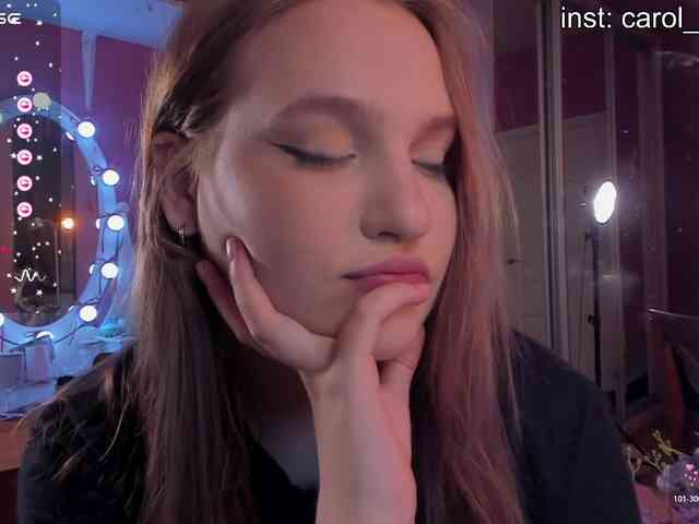 CarolineLovers webcam