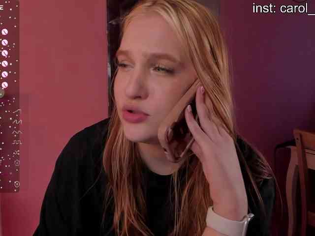 CarolineLovers webcam