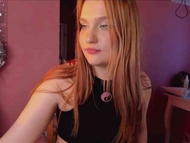 CarolineLovers webcam