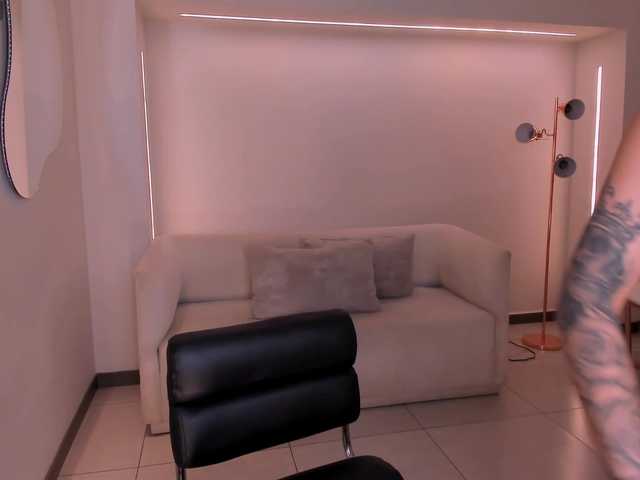  MariaHerrera chat room