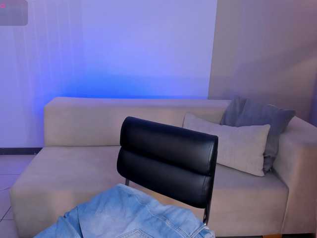 MariaHerrera's BongaCams show and profile