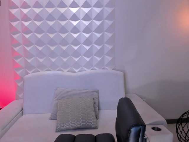 MariaHerrera's BongaCams show and profile