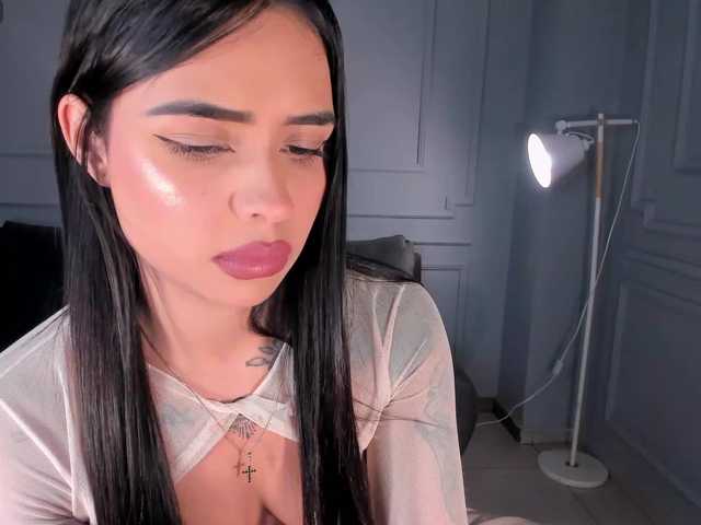 MariaHerrera's BongaCams show and profile