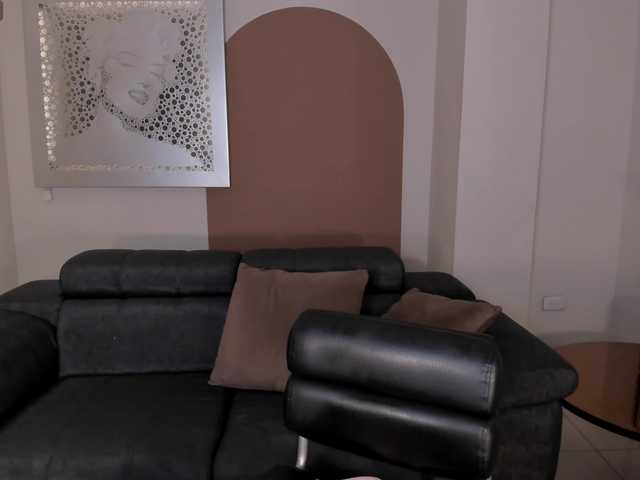 MariaHerrera's BongaCams show and profile