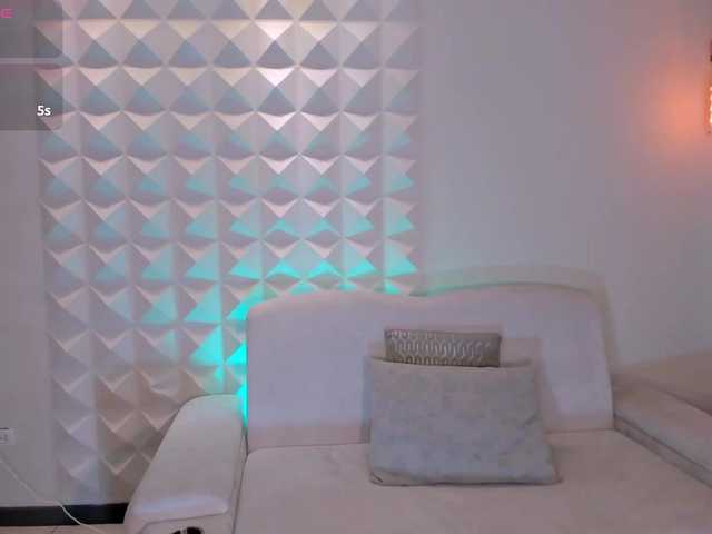 MariaHerrera's BongaCams show and profile