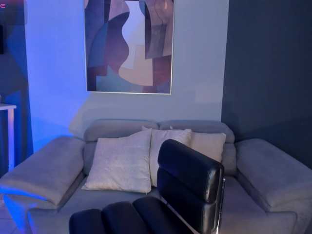 MariaHerrera's BongaCams show and profile