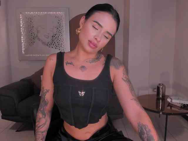 MariaHerrera webcam