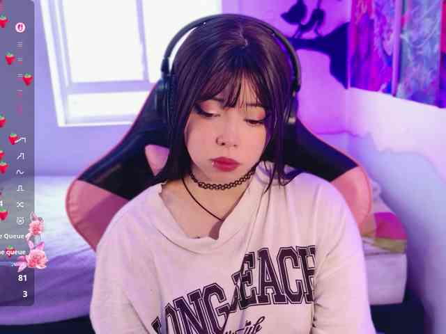 arieyaraa Live Webcam on BongaCams