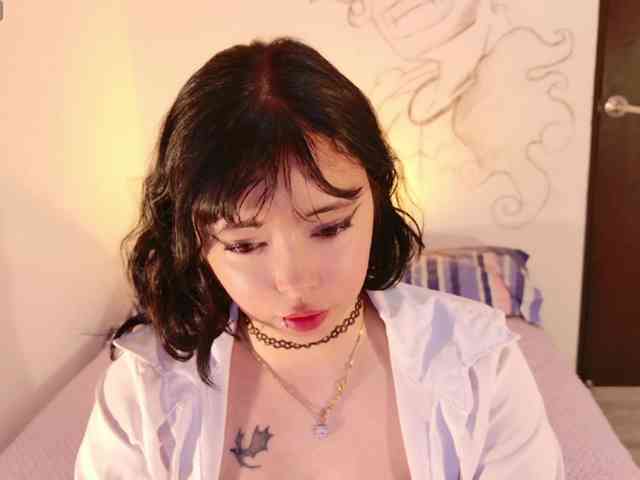 arieyaraa webcam