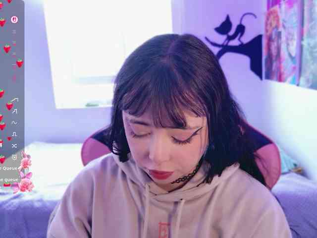 arieyaraa Live Webcam on BongaCams