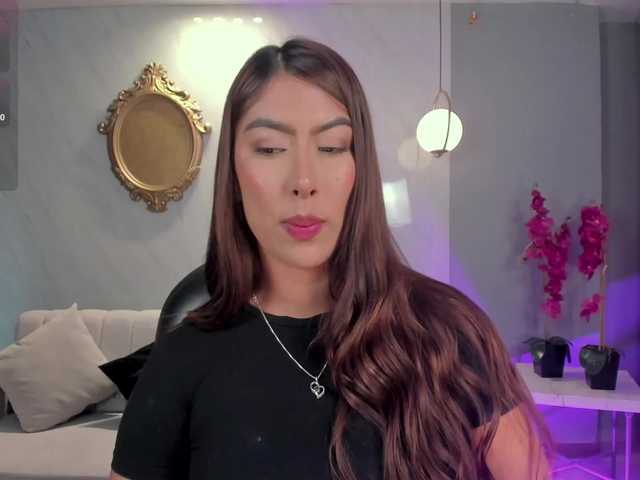 ArianaDumont's BongaCams show and profile