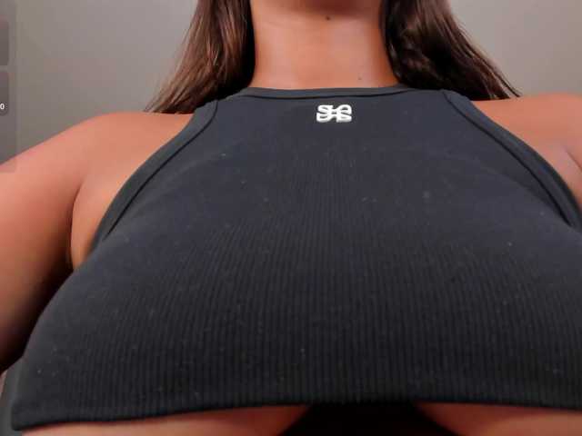 ArianaDumont's BongaCams show and profile