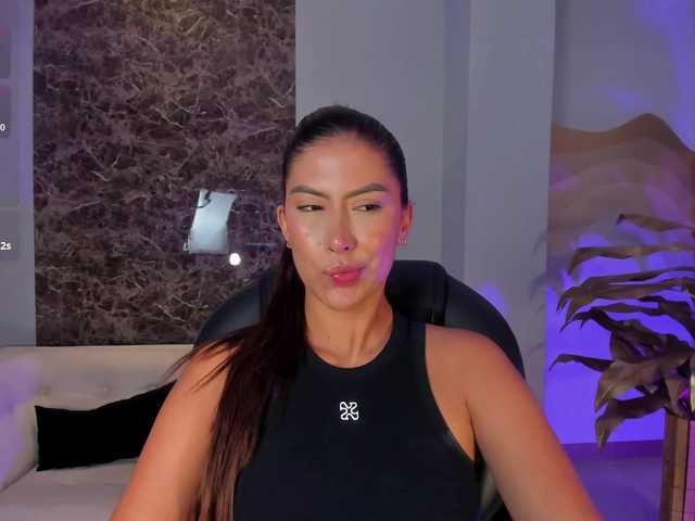 ArianaDumont's BongaCams show and profile