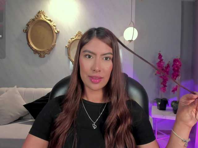 ArianaDumont's BongaCams show and profile