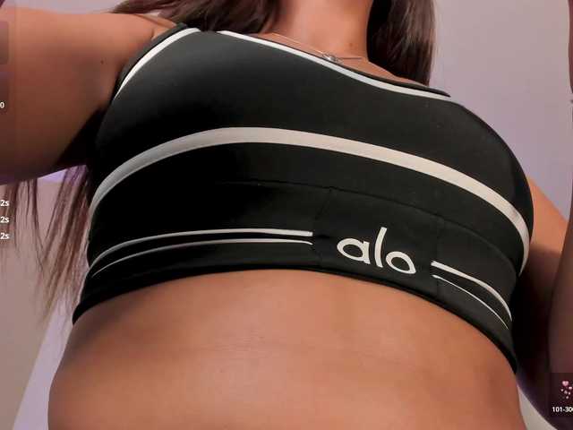 ArianaDumont's BongaCams show and profile