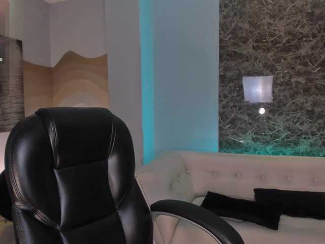 ArianaDumont's BongaCams show and profile