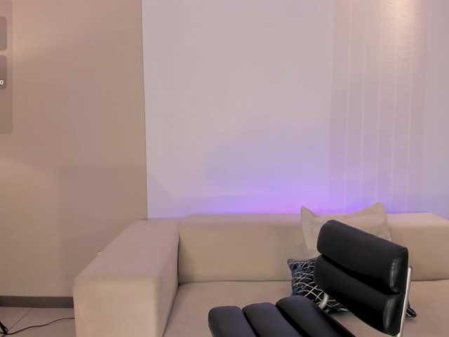 ArianaDumont's BongaCams show and profile