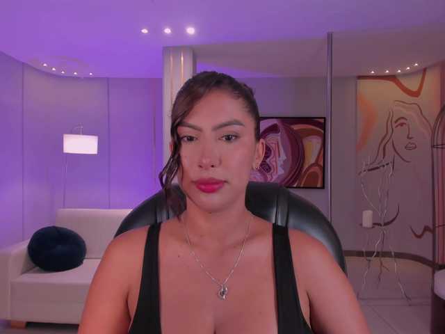 ArianaDumont's BongaCams show and profile