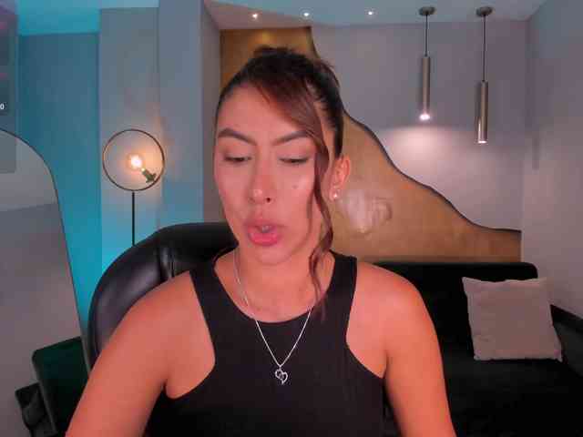 ArianaDumont Live Webcam on BongaCams