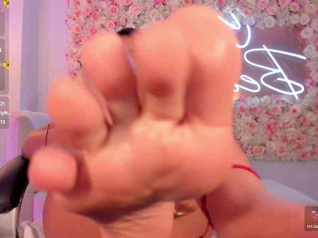 ArianaDumont webcam