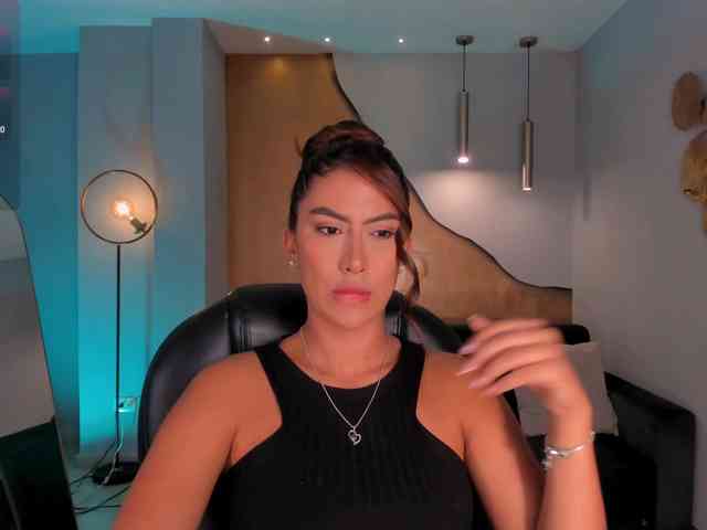 ArianaDumont Live Webcam on BongaCams