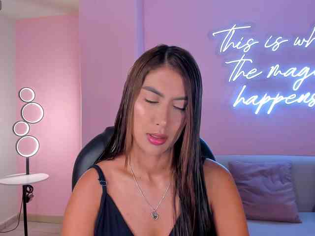 ArianaDumont ArianaDumont