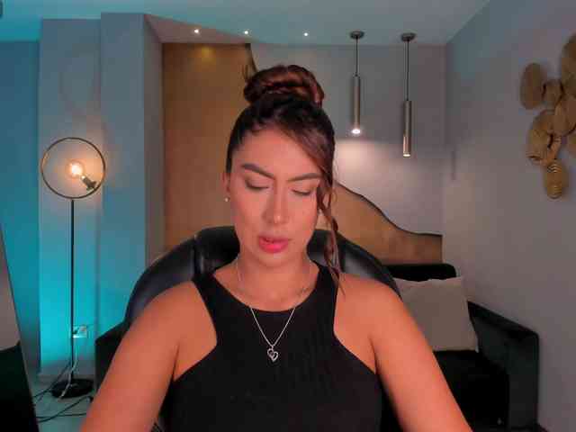 ArianaDumont Live Webcam on BongaCams