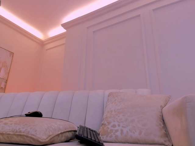 ValeriaRivera1's BongaCams show and profile