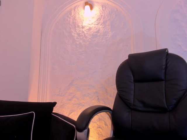 ValeriaRivera1's BongaCams show and profile