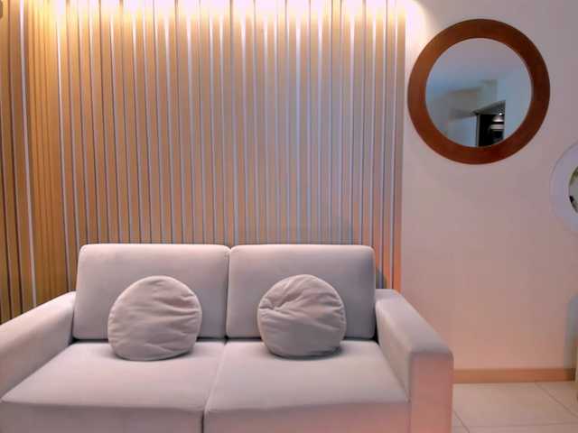 ValeriaRivera1's BongaCams show and profile