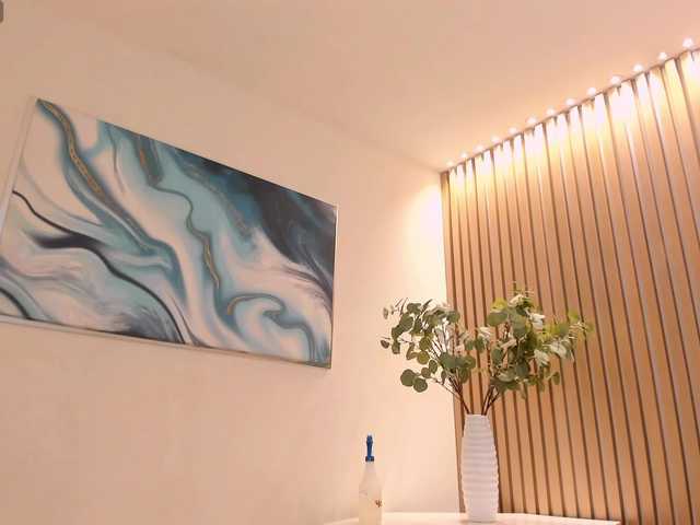 ValeriaRivera1's BongaCams show and profile