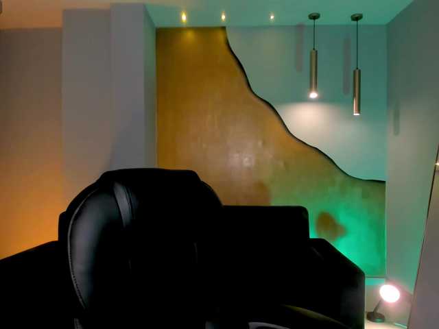 ValeriaRivera1's BongaCams show and profile