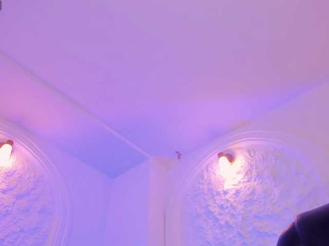 ValeriaRivera1's BongaCams show and profile