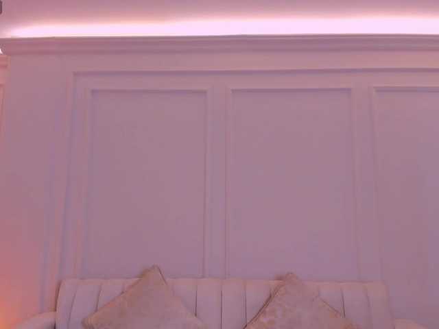 ValeriaRivera1's BongaCams show and profile