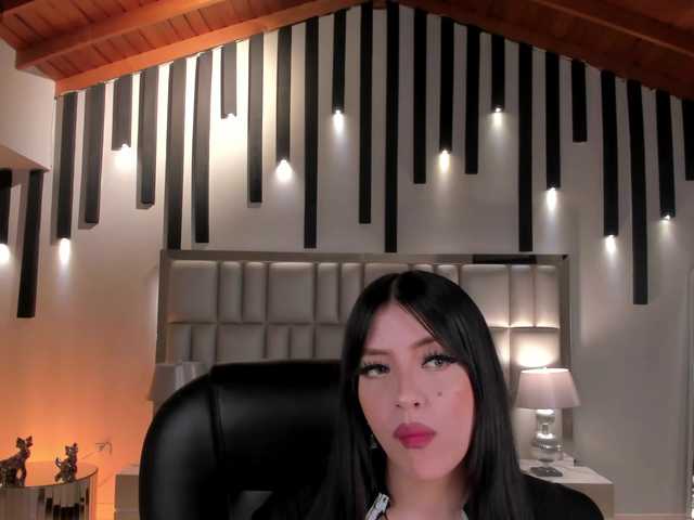 ValeriaRivera1's BongaCams show and profile