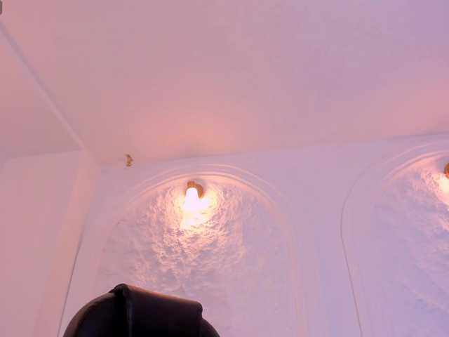 ValeriaRivera1's BongaCams show and profile