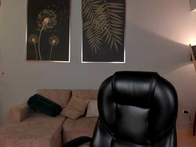 ValeriaRivera1's BongaCams show and profile