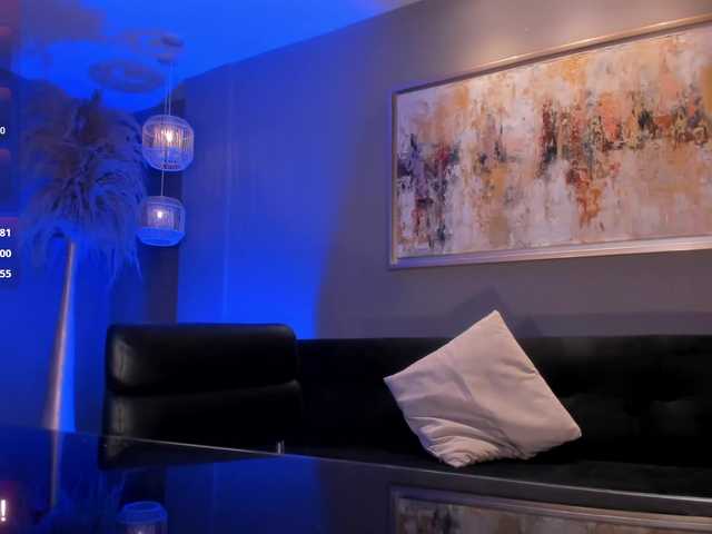 KatieStonne's BongaCams show and profile