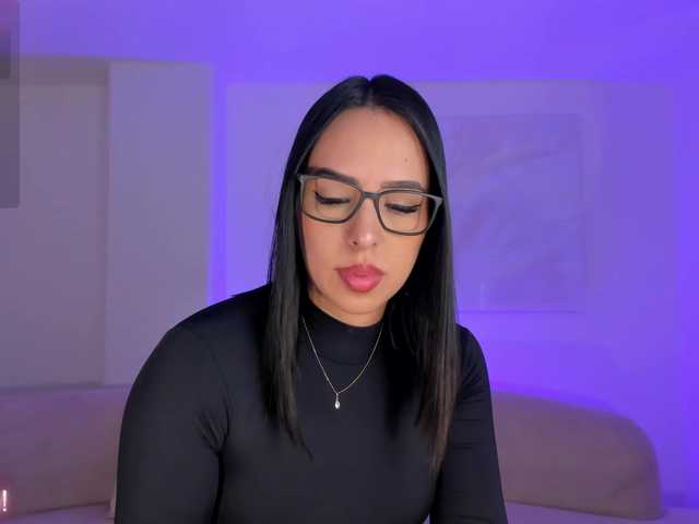 KatieStonne's BongaCams show and profile