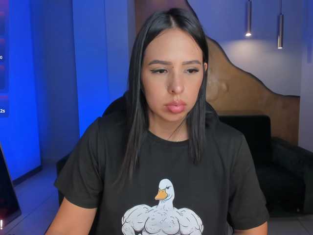 KatieStonne's BongaCams show and profile