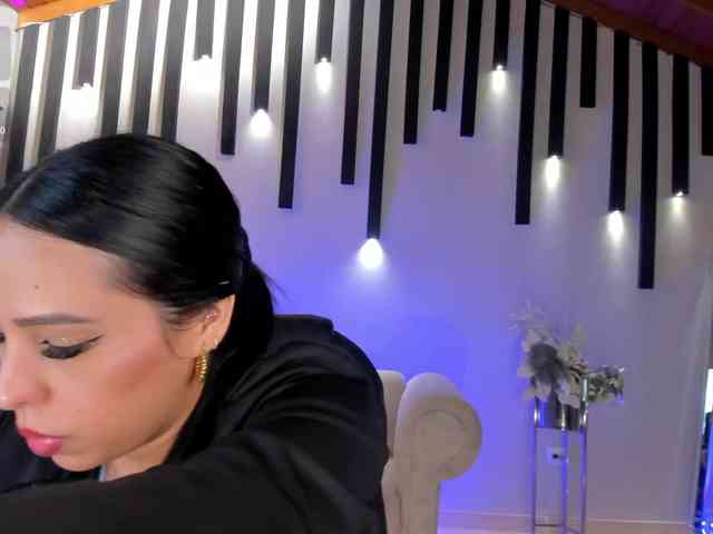 KatieStonne webcam