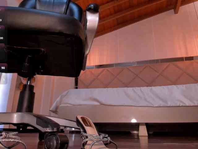 KatieStonne KatieStonne