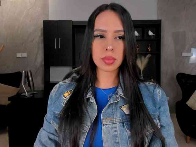 KatieStonne webcam