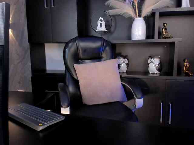 KatieStonne webcam