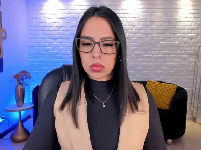 KatieStonne webcam