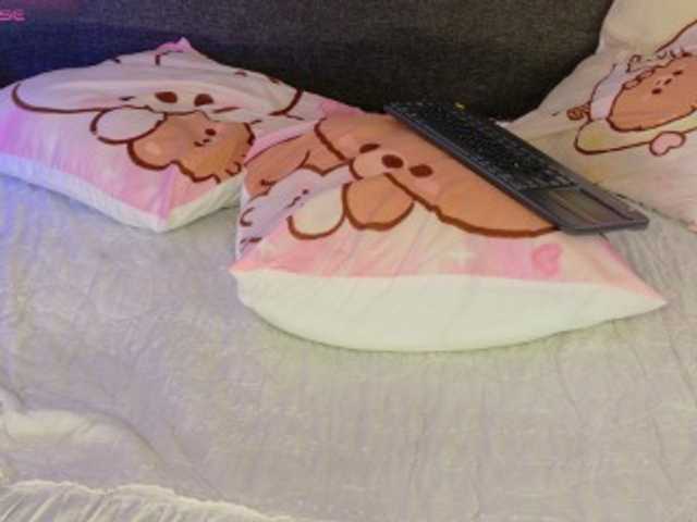 lunitaa0's BongaCams show and profile