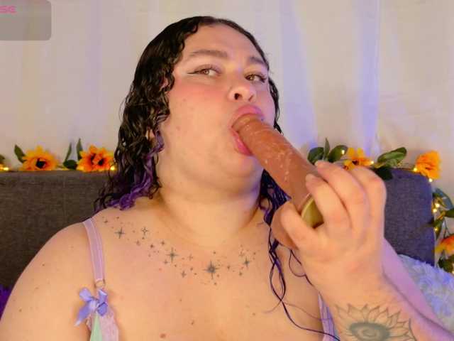 lunitaa0's BongaCams show and profile